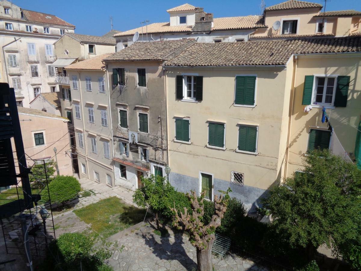 Corfu-haris Old Town Corfu (city)